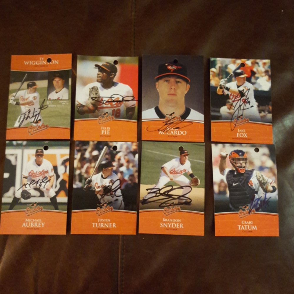 Bundle - Picture 6 of 6
